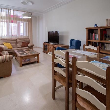 Apartamento Nuestra Andalucia - Cadiz Centro - Parking Exterior foto